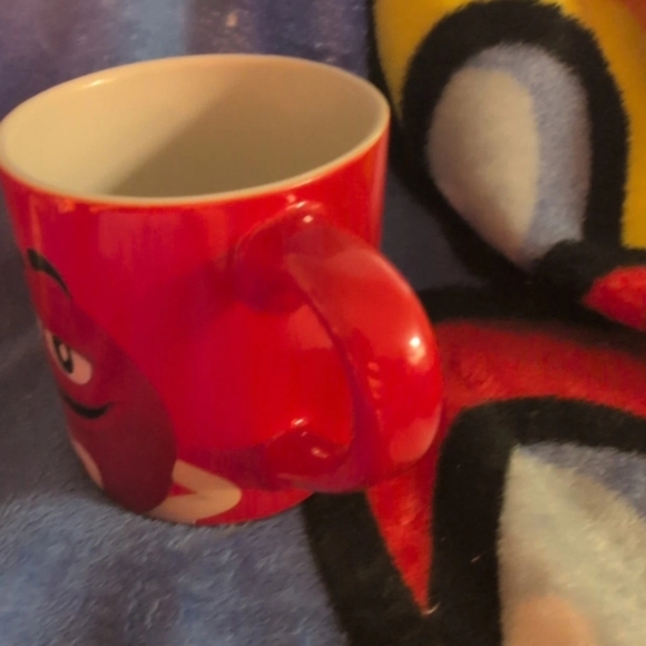 M&M'S Red Ceramic Mug with Iconic Character Design - Picture 3 of 4